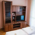 2br Dobrevi