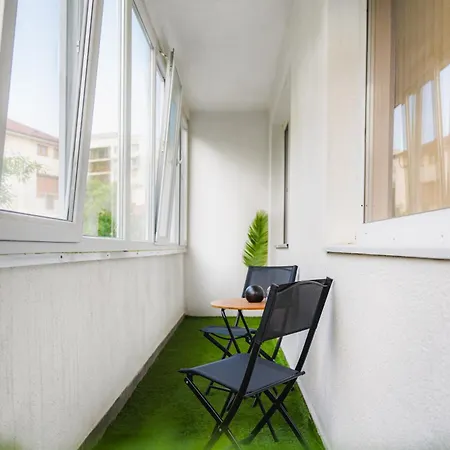 Apartament 2br Dobrevi