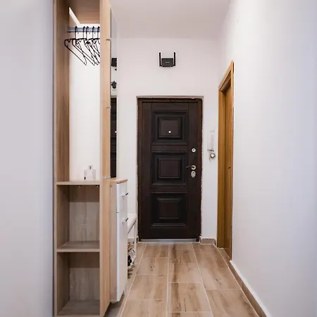 2br Dobrevi Apartament *